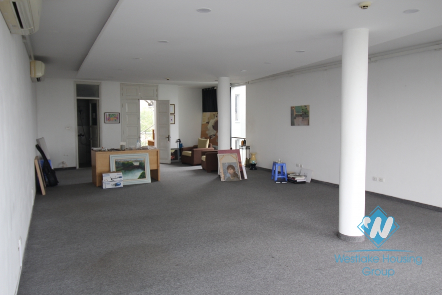 Spacious office space with lots of light for rent in Tay Ho